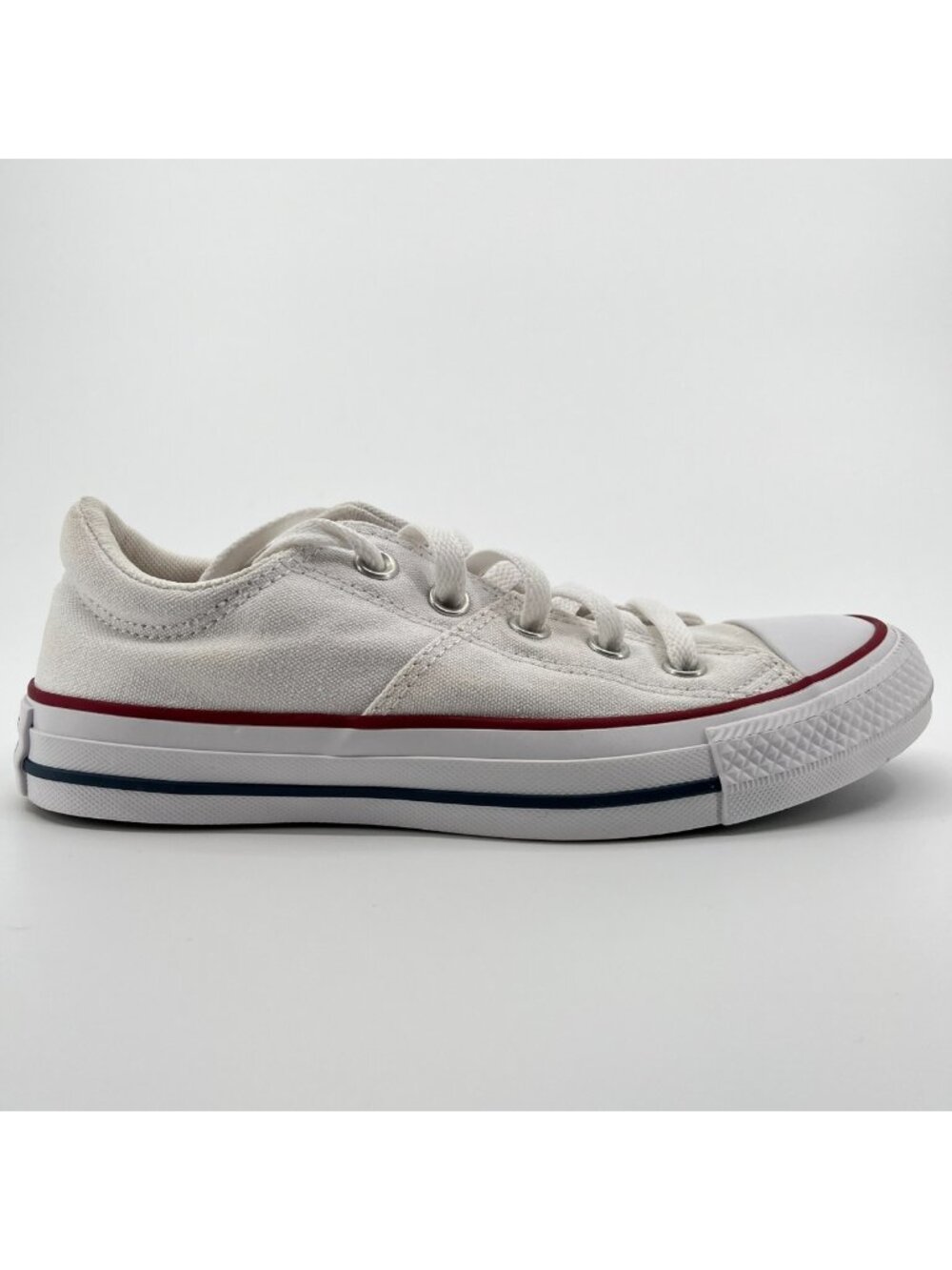 Converse Chuck Taylor All Star Low Womens Size 6 White Athletic Shoes Sneakers